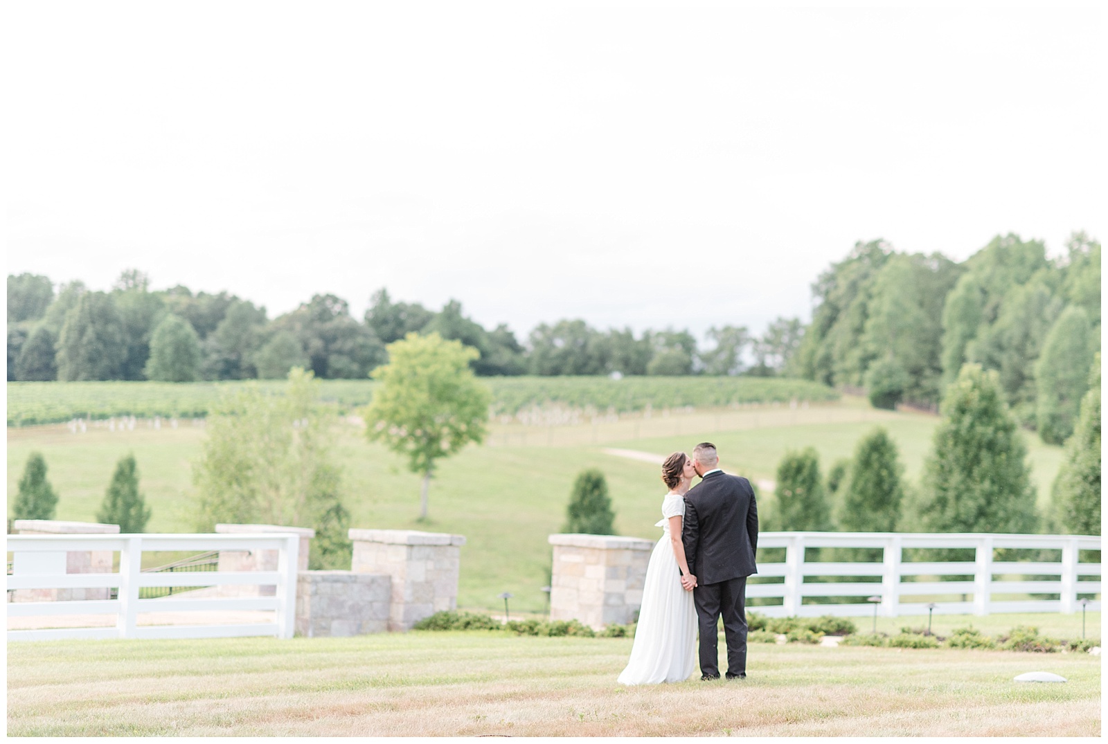 mount-ida-farm-wedding-photos-charlottesville-wedding-photographer-photo-78.jpg