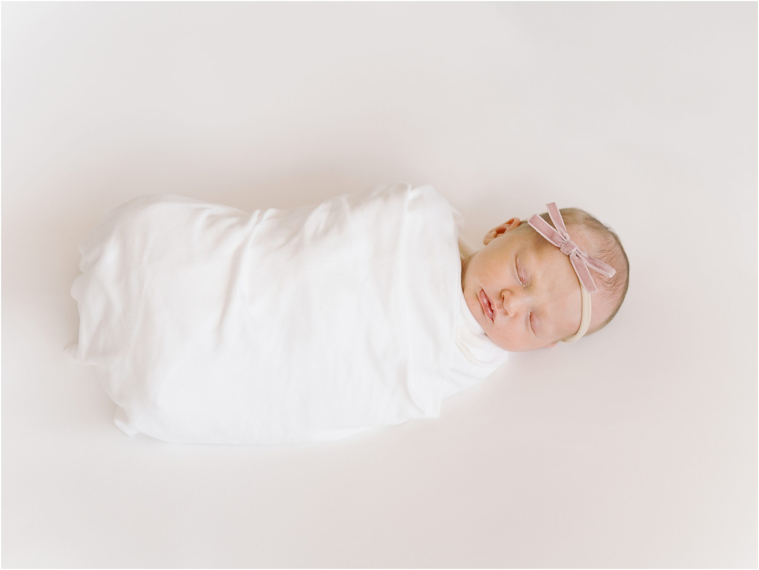newborn-outfits-newborn-photos